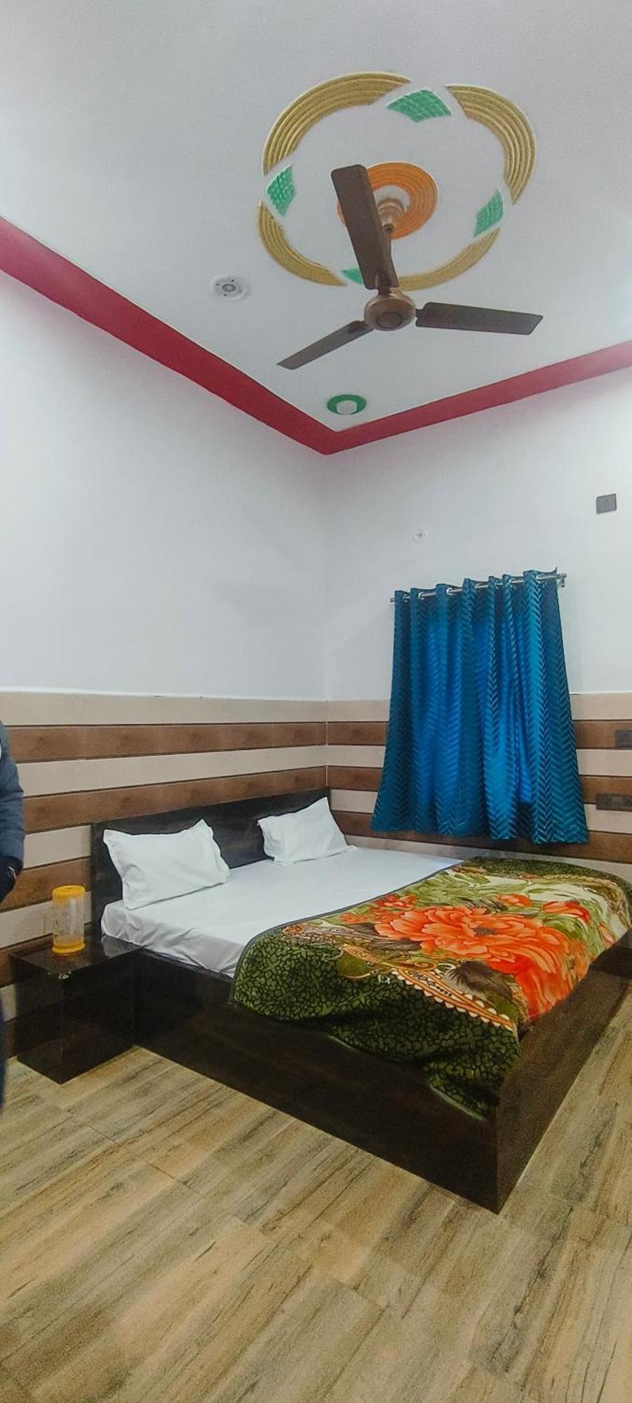 ホテル K.D.Dham Near Prem Mandir1 Vrindāvan エクステリア 写真