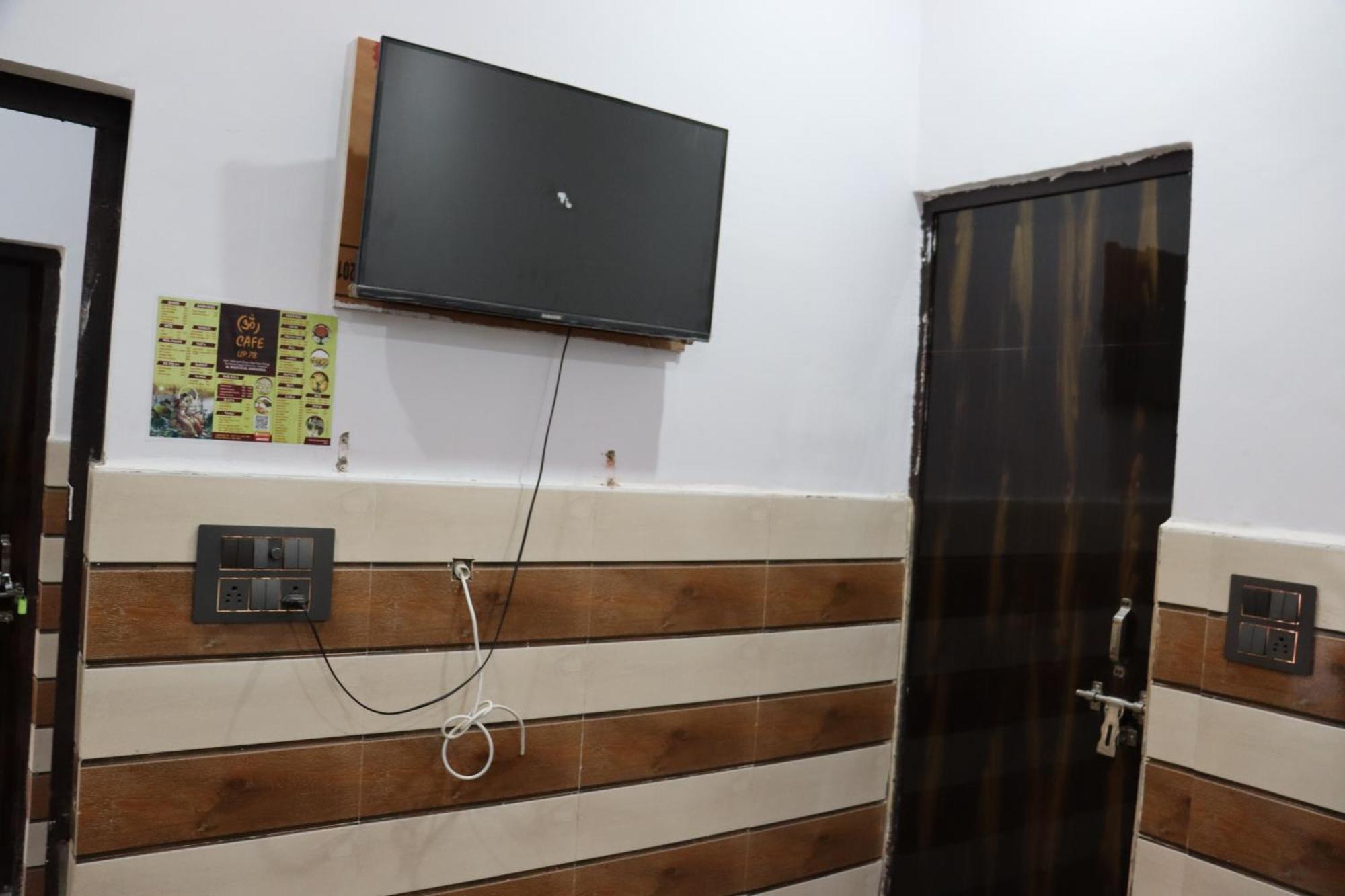 ホテル K.D.Dham Near Prem Mandir1 Vrindāvan エクステリア 写真